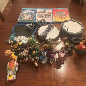 Massive Skylanders lot